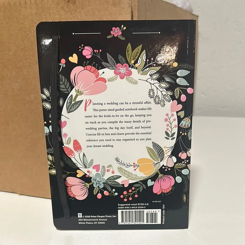 Floral Wedding Planner Checklist Booklet